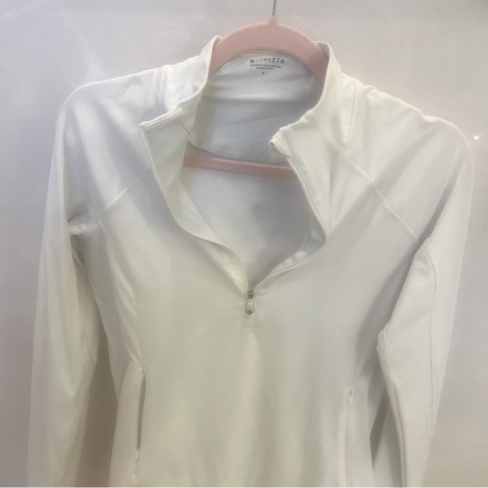Athleta quarter zip athletic top